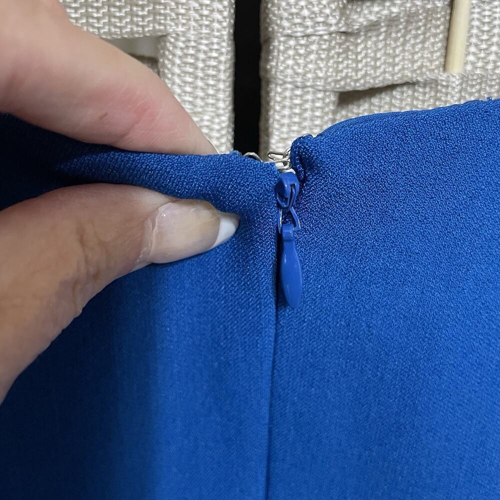 Adrianna Papell Tuck Detail Sheath Dress Size 16 Royal Blue Crepe Sleeveless NEW - Picture 5 of 12